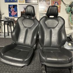 Infiniti Q60 OEM Seats