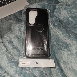 I Have Galaxy Z Fold 5 Otterbox Case For Sale Like New 