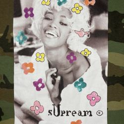 Supreme Naomi Tee Woodland Camo (SS20) Size XL for Sale in ...