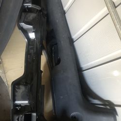  2020 Infiniti Q50 utilizes an air intake system and trunk cover