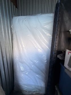 Cali king Mattress
