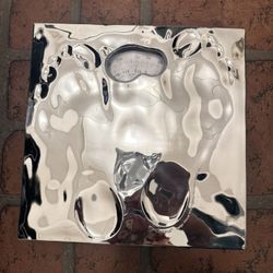 Vintage 1980s Vice Versa “Gravita” Bathroom Scale – Chrome Footprint Design