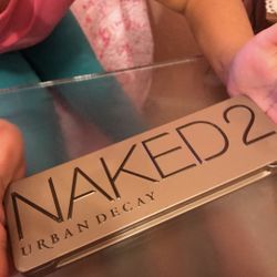 Urban Decay Naked 2 Eyeshadow Palette