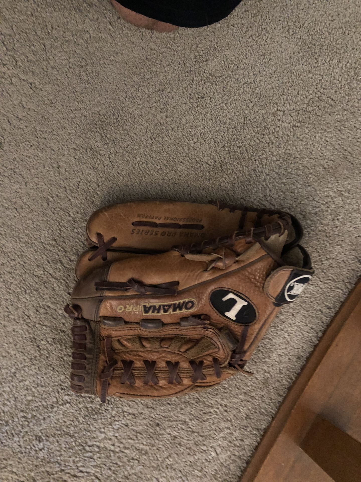 Omaha baseball glove