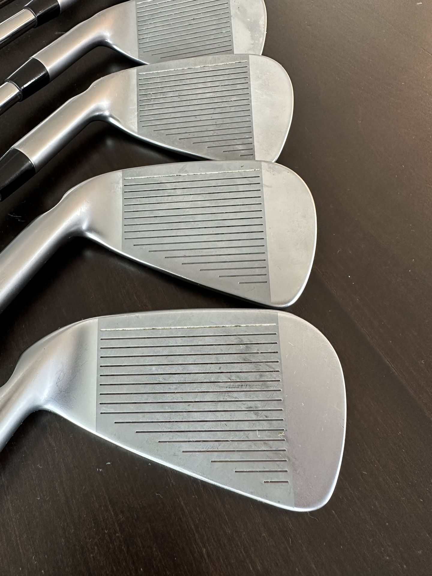 Ping i525 Used Irons (7 Clubs, Gap Wedge5 Iron, Green Dot And Stuff