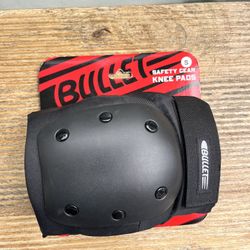 Two Sets Of Bullet Knee Pads Skateboarding 