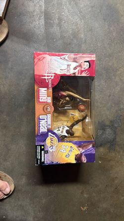 McFarlane NBA Yao Ming vs Shaquille O'Neal Figure 2-Pack