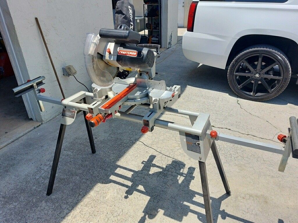 10 inch Craftsman compound sliding miter saw with laser guide
