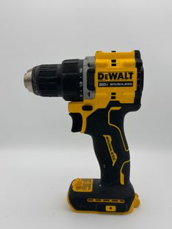 DEWALT DCD794 20V MAX 1/2 IN DRILL/DRIVER USED