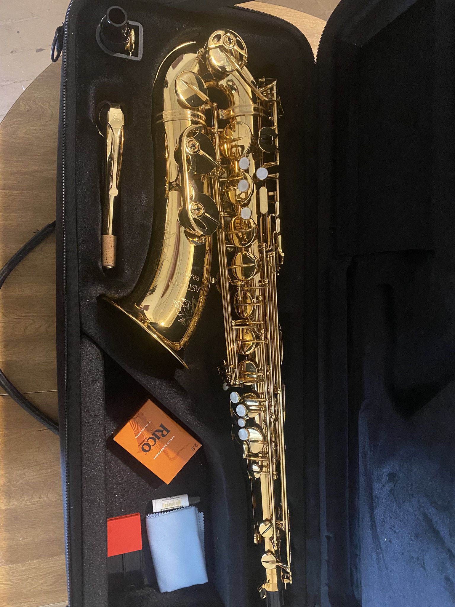 Eastman Tenor Saxophone 