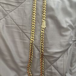 Cuban Link Chain