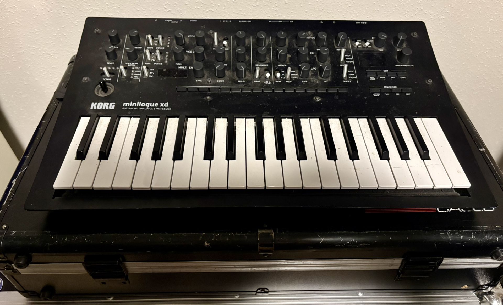 Korg Minilogue Xd With Hard shell Case