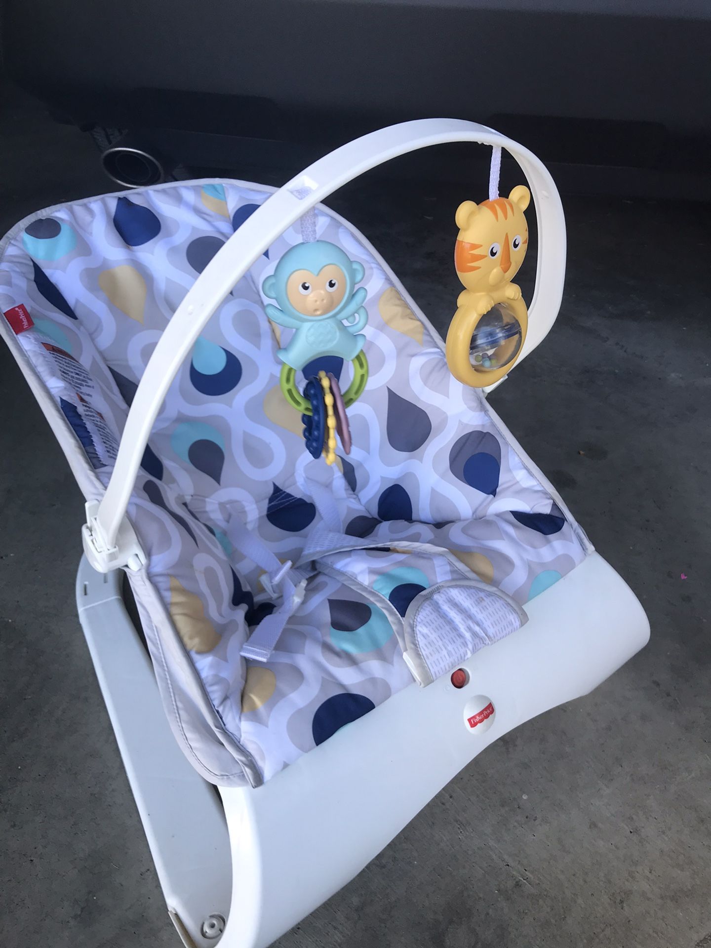 Very Nice Baby Bouncy Vibrating Rocky Only $20 Firm
