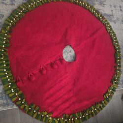 Arcadia Home Tree skirt