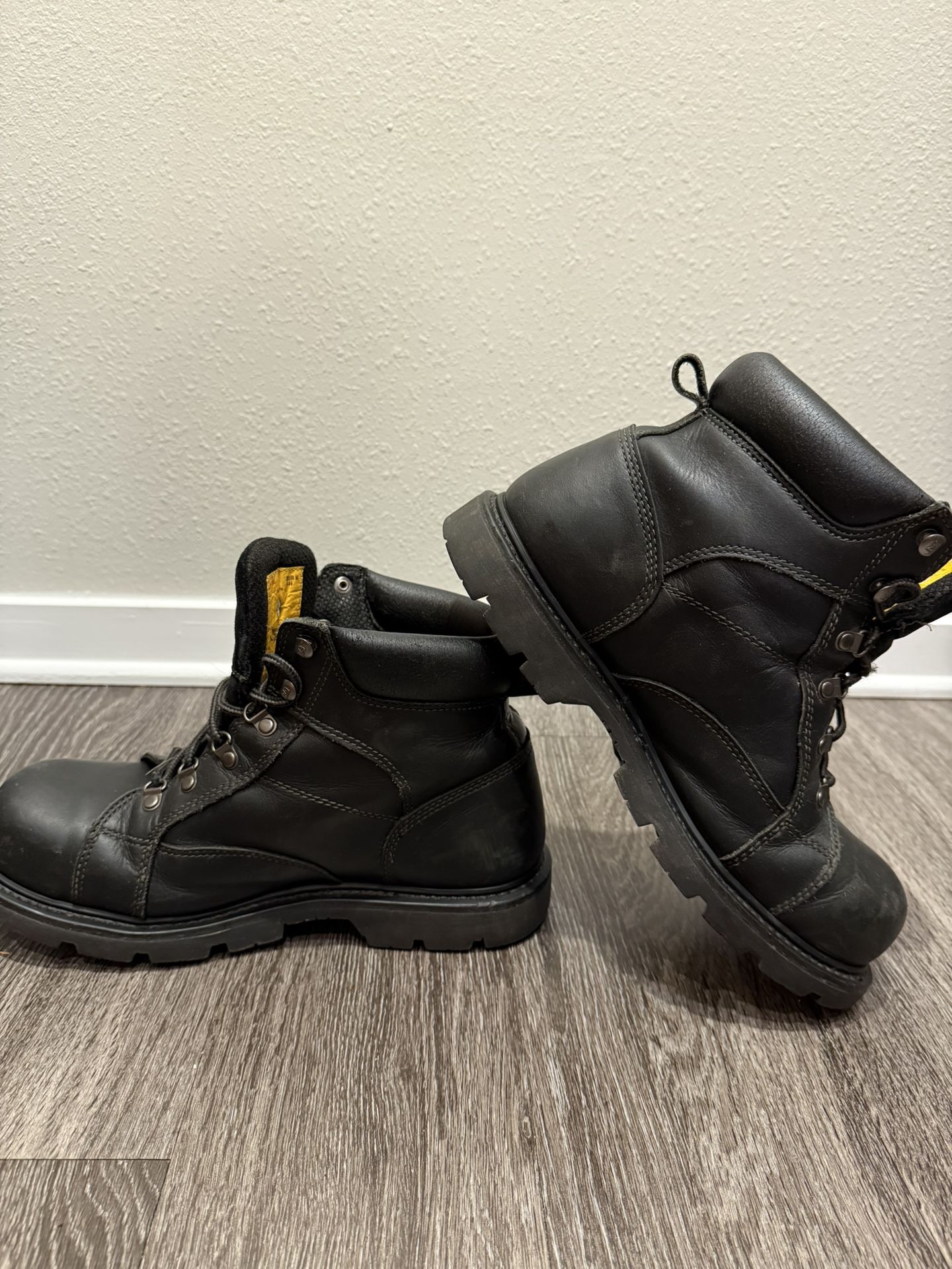 Cat Caterpillar Track ST Men's Steel Toe Boots Work and Safety Black Leather