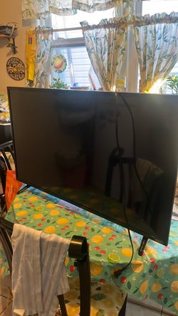 43” Vizio TV