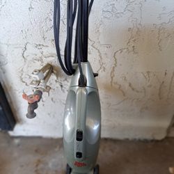 Dirt Devil Vacuum/ Dustbuster