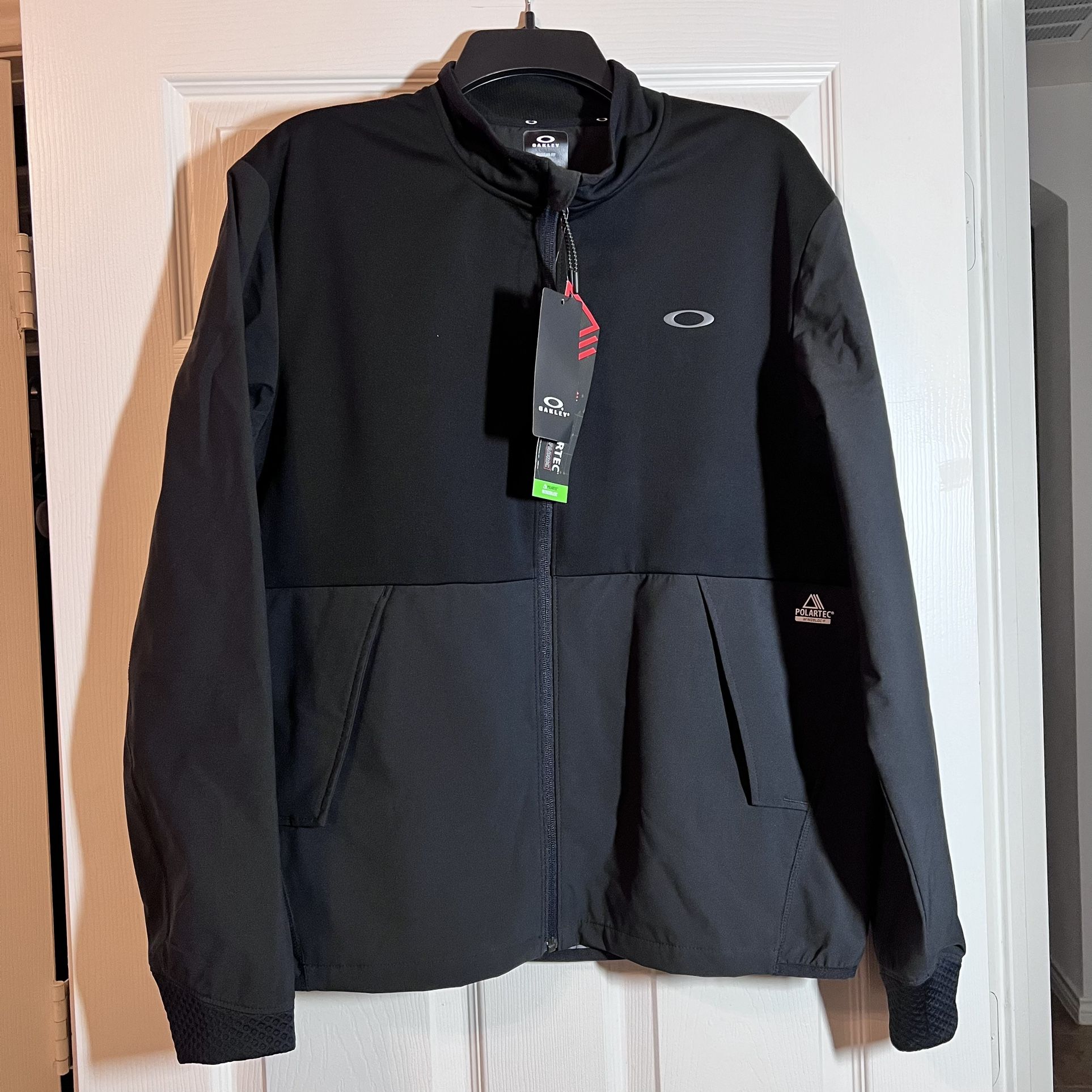 Men’s Oakley Jacket Brand New Size M