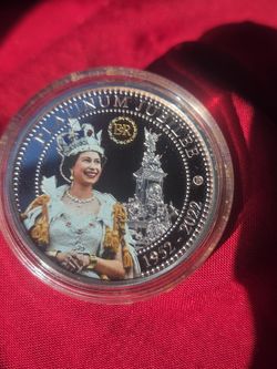 Queen Elizabeth's Platinum Jubilee Coin