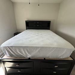 Queen Bedroom Set 