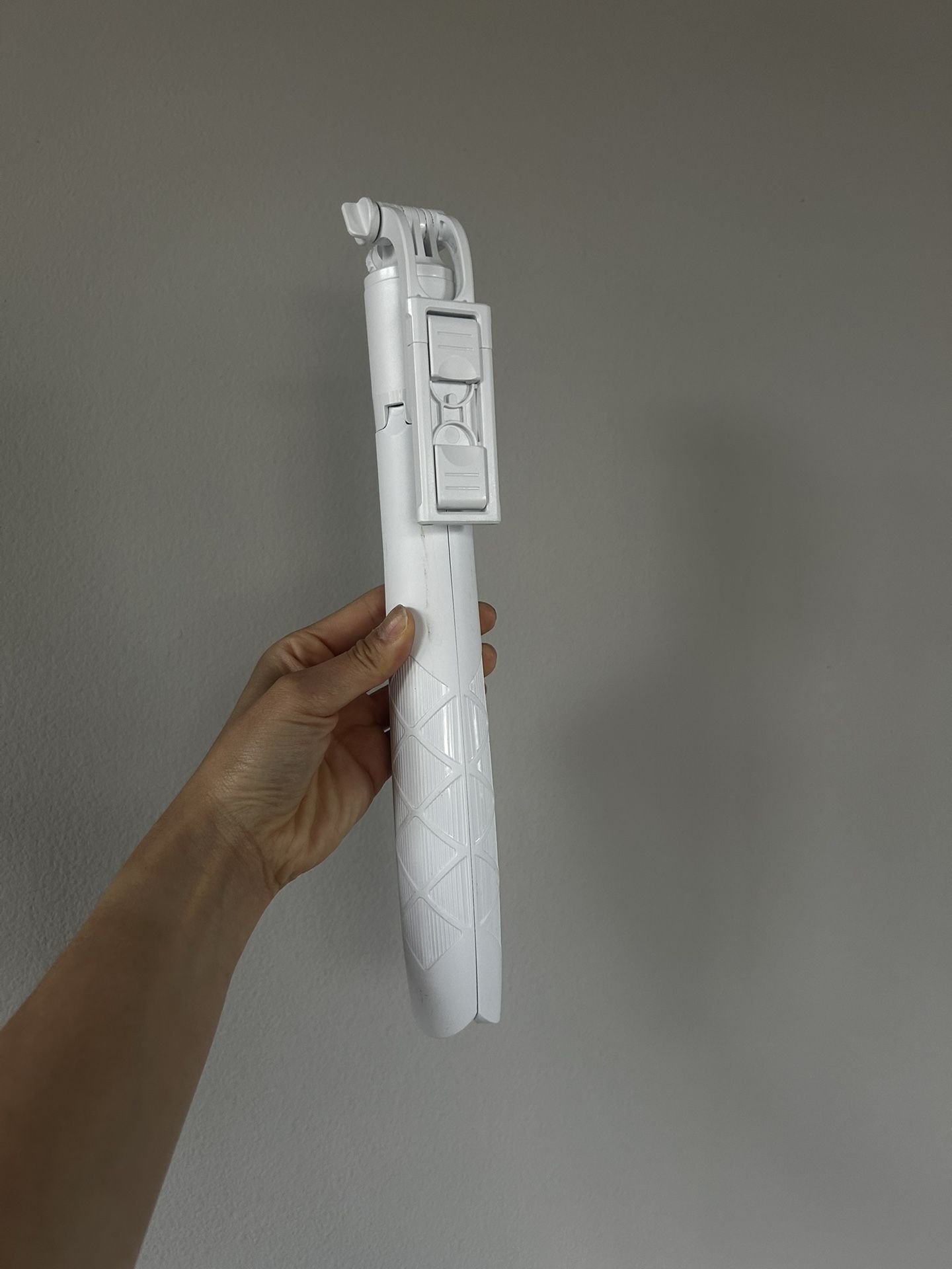 71” Selfie Stick Tripod