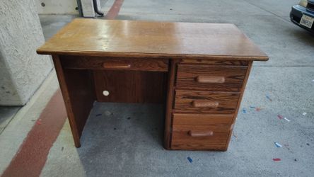 Oak Wood Desk