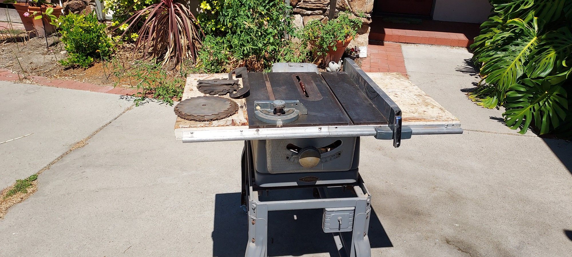 Vintage Craftsman Tablesaw