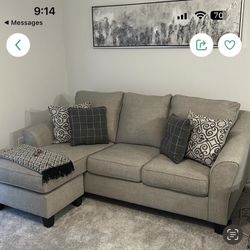 Small Sofa W/Chaise