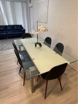 Glass table (mesa comedor) with built in extensions