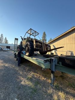 1976 Utility Flatbed Semi Trailer, Tandem Axle, 80,000 lb GVWR, approx 40 ft