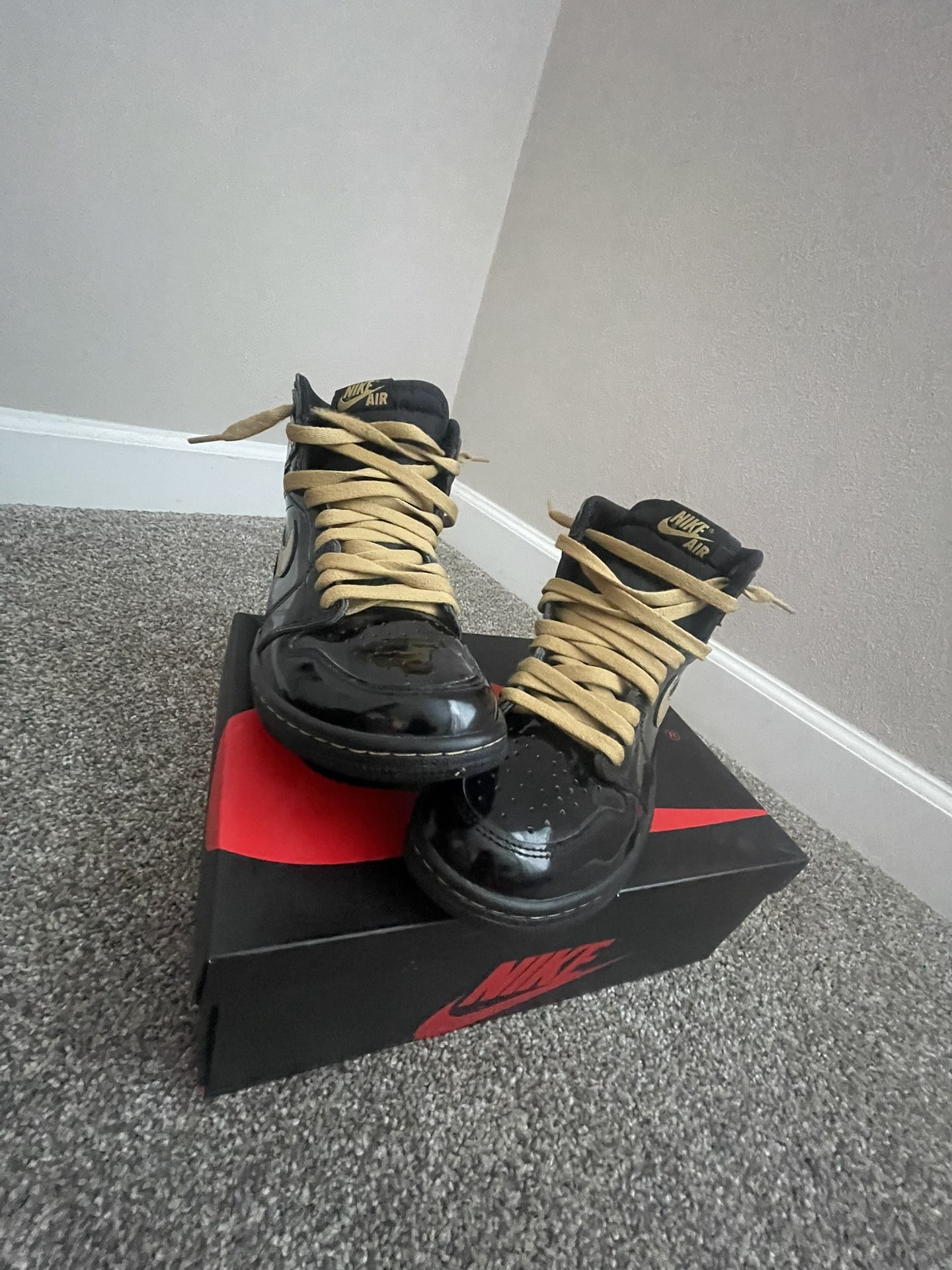 Retro Jordan 1 Retro Hight Metallic 