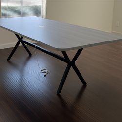 Large Heavy-Duty Conference / Office Table – 8ft x 4ft – Great Condition 