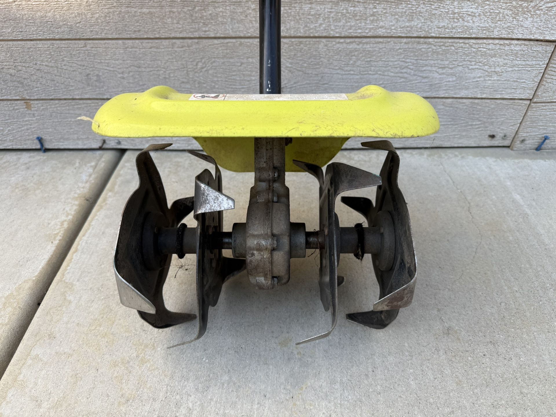 Ryobi cordless Cultivator