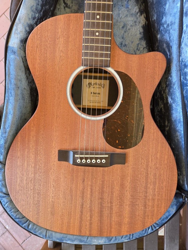 Martin Gpc-x2e Macassar Acoustic/Electric Guitar W Padded Case GPCX2