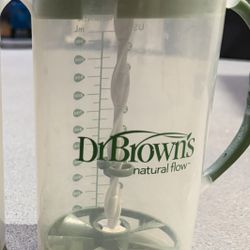 Dr browns Pitcher