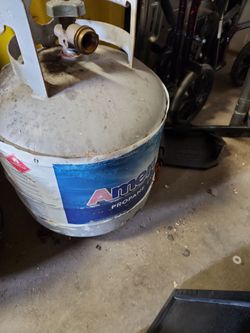 Propane tank