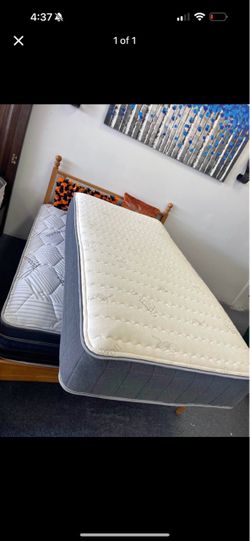 Twin mattress