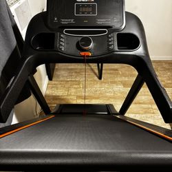 Treadmill 