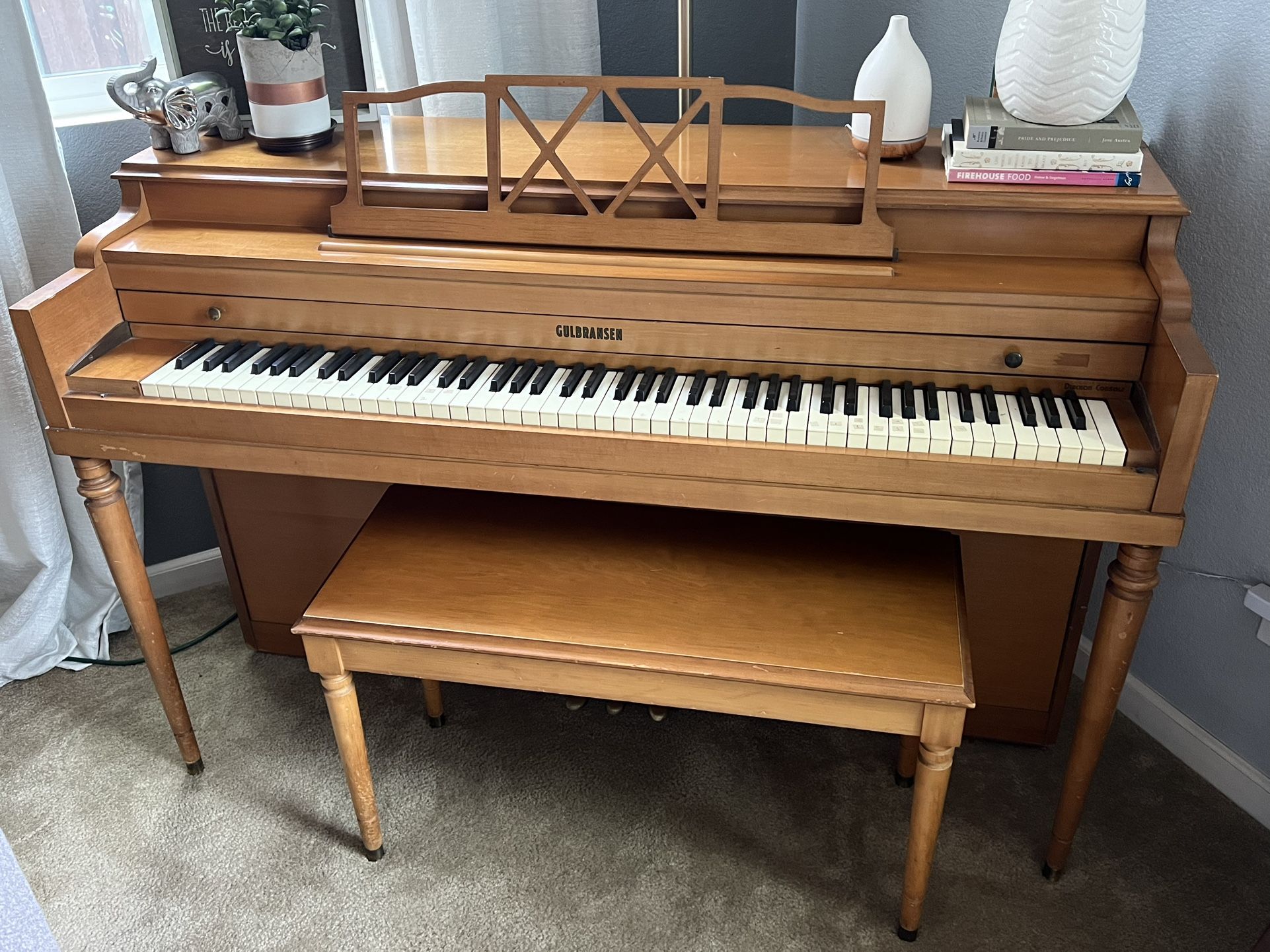Gulbransen Upright Piano 
