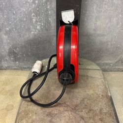 25’ Retractable Extension Cord 