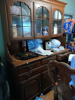 China hutch