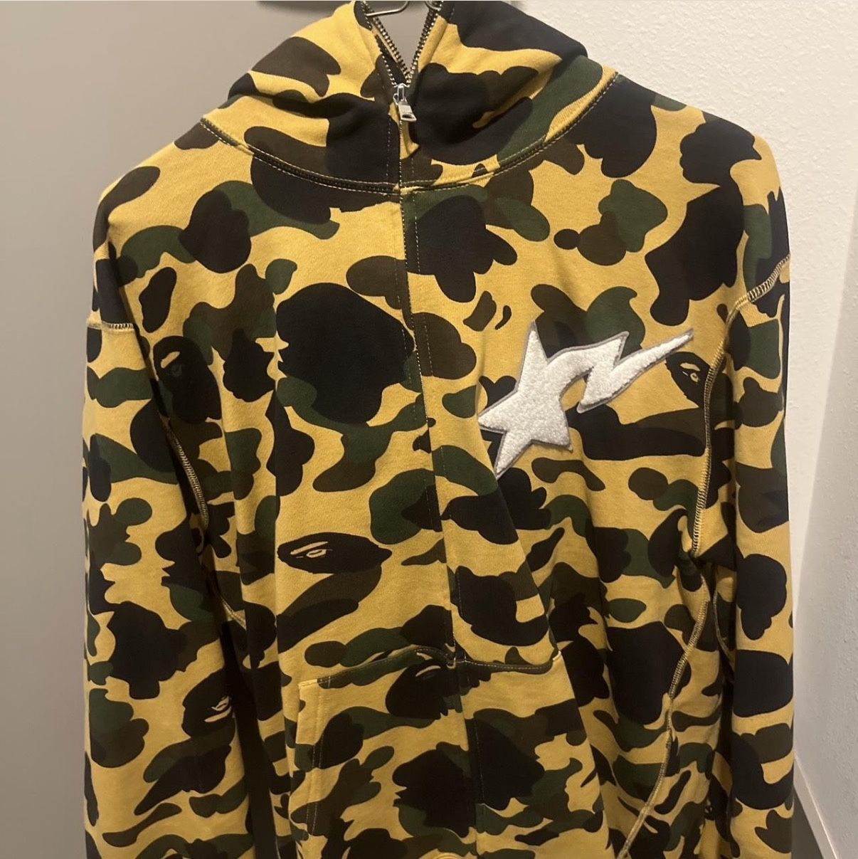 Bape Camo Zipup Hoodie-XL
