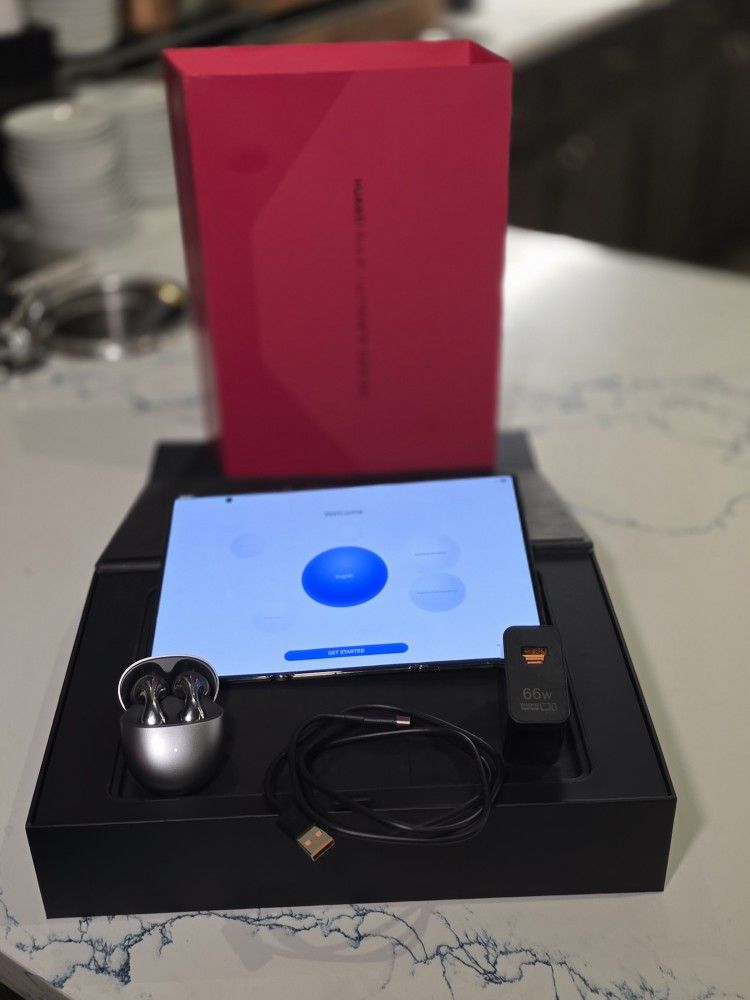 Huawei Mate XL 10.2" Trio-Fold 16/1TB