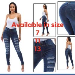 New Women's Jeans Available In Size 7,11,13