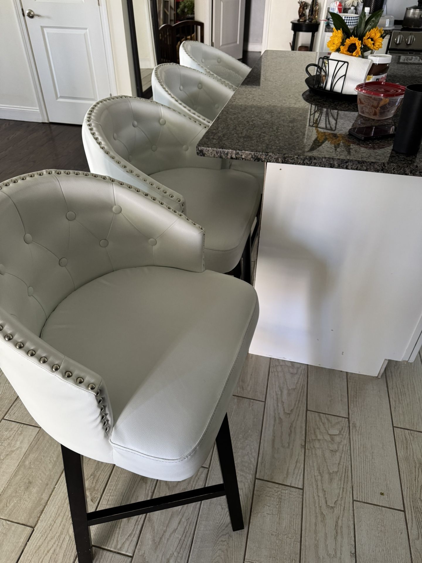 Set Of 4 Bar/Kitchen Stools