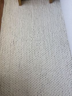 9’6” x 13’6” nuLOOM Penelope Off White Solid Braided Wool Rug