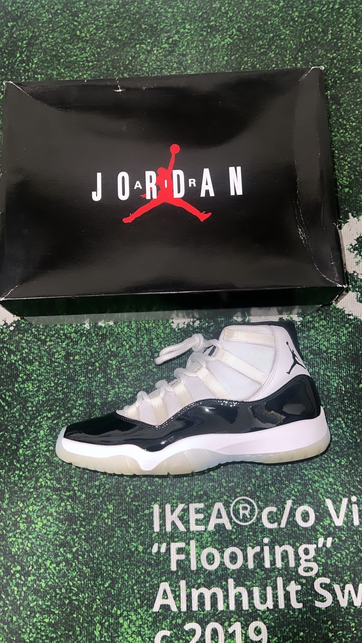 Jordan 11 Retro Concord 