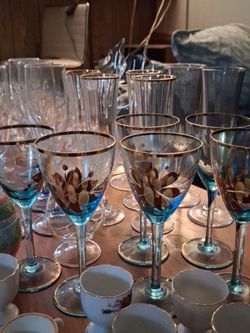 Crystal and collectable glass some with gold