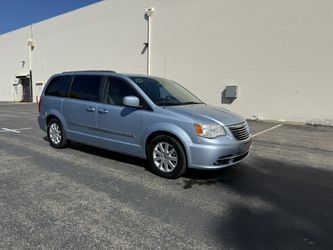 2013 Chrysler Town & Country