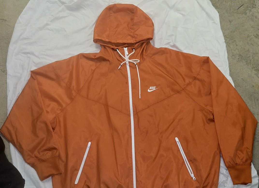 MEN'S *BRAND NEW* NIKE WINDBREAKER JACKET SIZE 2XL